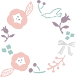 Tomoë  (Tomoe_illustration)さんのベビーバスポンチョに刺繍する「花」を使ったイラストへの提案
