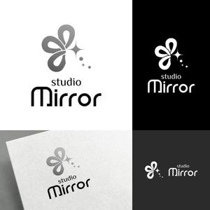 venusable ()さんのマタニティ・ベビー写真専門スタジオ「studio Mirror」のロゴへの提案