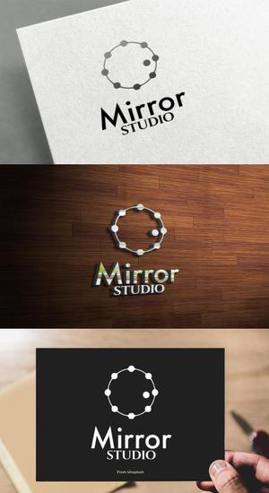 athenaabyz ()さんのマタニティ・ベビー写真専門スタジオ「studio Mirror」のロゴへの提案