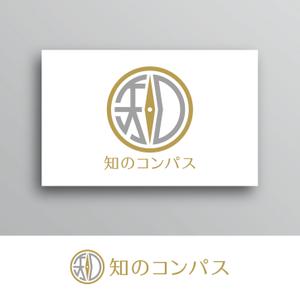 White-design (White-design)さんのメディア・コンテンツマーケティング企業「知のコンパス株式会社」のロゴ制作依頼への提案