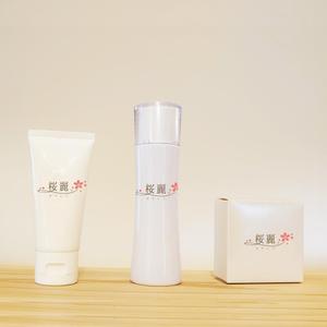 noraya_jr (noraya_jr)さんの保湿クリーム、石けん、ローションのパッケージデザインへの提案