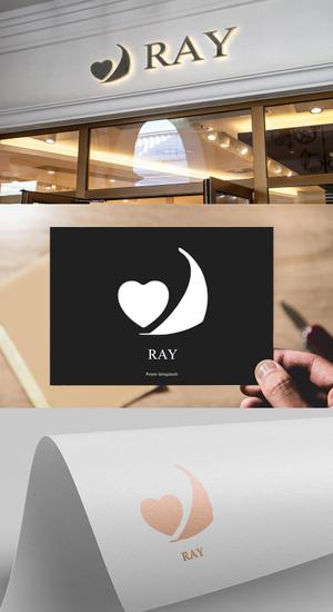 musaabez ()さんの高級感のあるガールズバー「Ray」か「RAY」のロゴへの提案