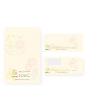 noraya_jr (noraya_jr)さんの新会社「介護ショップ マーガレット」の封筒デザインへの提案