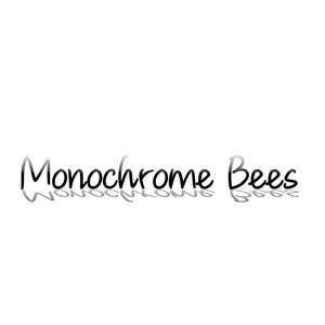 SUN&MOON (sun_moon)さんのアパレルブランド「Monochrome Bees」のロゴへの提案