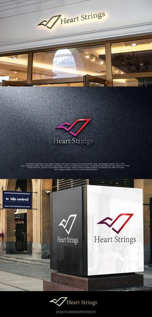 NJONESKYDWS (NJONES)さんのアパレルブランド『Heart Strings』のロゴ制作への提案