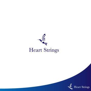 red3841 (red3841)さんのアパレルブランド『Heart Strings』のロゴ制作への提案