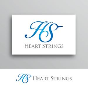 White-design (White-design)さんのアパレルブランド『Heart Strings』のロゴ制作への提案