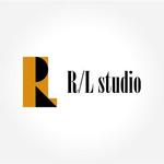 PiPiPiさんの「R/L studio」（音楽スタジオ）のロゴ作成への提案