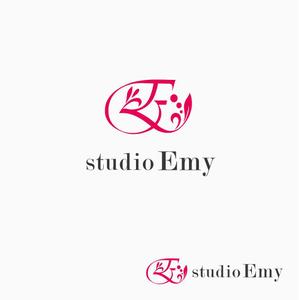 atomgra (atomgra)さんのstudio Emy ロゴマーク作成への提案