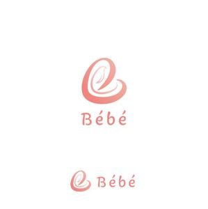 marutsuki (marutsuki)さんの子供を持つ女性向けECショップサイト「Bébé」のロゴへの提案