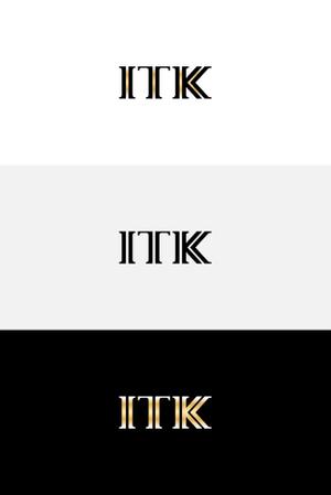 SakutaDesign (Saku-TA)さんの白と黒と金の３色使い、ITKの３文字をベースにしたロゴ　への提案
