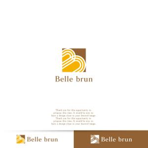 W_design. (wakapon1987)さんの高級食パンの通販サイトで使用するロゴ（包装用のシールにも使用）への提案