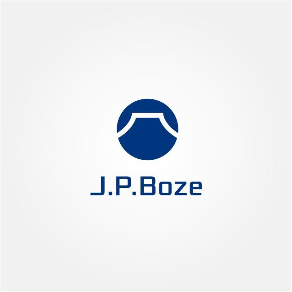 スクールショップ男子学生服PB商品ロゴを将来イメージしている。店名ロゴ「J.P.Boze」を