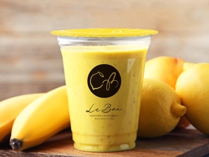 フラットデザイン株式会社 (flatdesignebisu)さんのレモネード&バナナジュース専門店　『黄色工房　Le　Ban』(ルバン)　ロゴへの提案