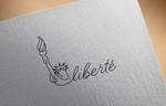 ITSUKI_DESIGNさんのネイルサロン　ロゴ　デザイン作成リベルテ【liberte】への提案