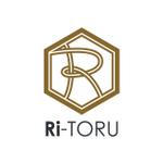 D-TAKAYAMA (Harurino)さんの資産管理会社「Ri-TORU」のロゴへの提案