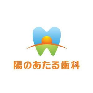 coconyc (coconyc)さんの歯科医院開院にあたり、そのロゴとマークへの提案