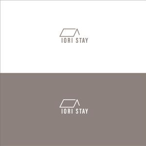 シエスク (seaesque)さんの町家一棟貸切宿ブランド「IORI STAY」のロゴへの提案