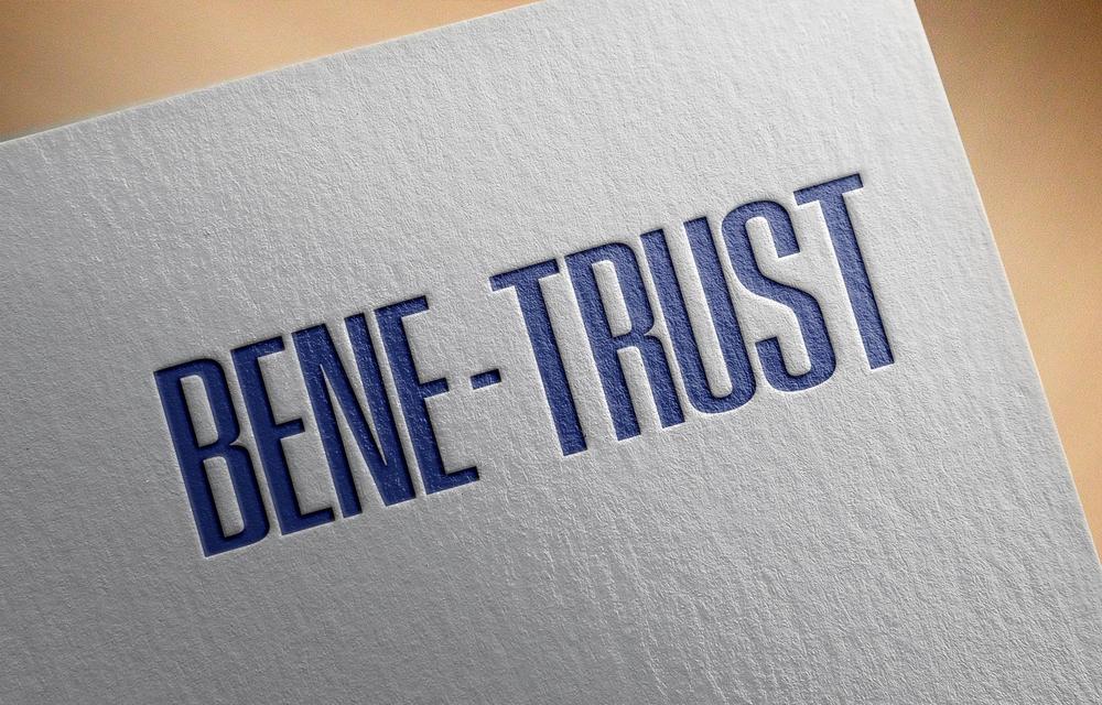 コンサルティング会社「BENE-TRUST」の文字ロゴ