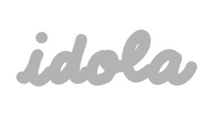 nana (nanapekota)さんのギャラリー運営会社「idola」のロゴへの提案