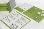 スタジオ LoCCo (LoCCo_Design)さんのIT系企業の会社案内パンフレットのデザインへの提案