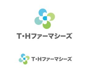 tukasagumiさんの調剤薬局の会社　「合同会社 T・Hファーマシーズ」のロゴへの提案
