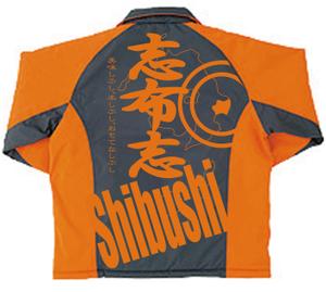 m_cat28 (m_cat28)さんのスタッフジャンパーのデザインへの提案