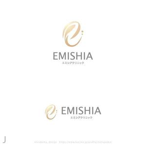 shirokuma_design (itohsyoukai)さんの女性向けクリニックのロゴ作成への提案