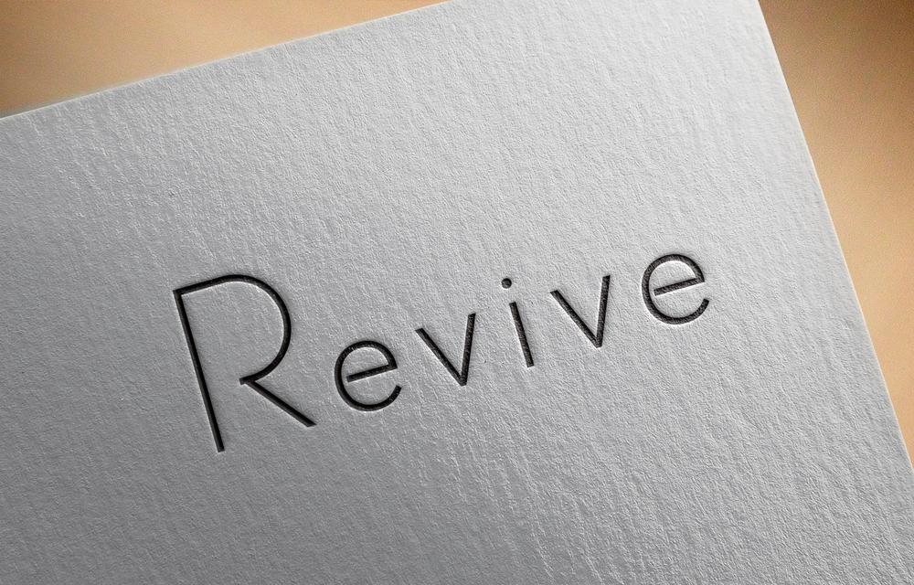 トレーニングジム　「Ｒevive」のロゴ