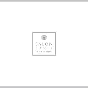 SSH Design (s-s-h)さんの『salon lavie』『SALON　lavie』その下にesthetiqueを。  への提案