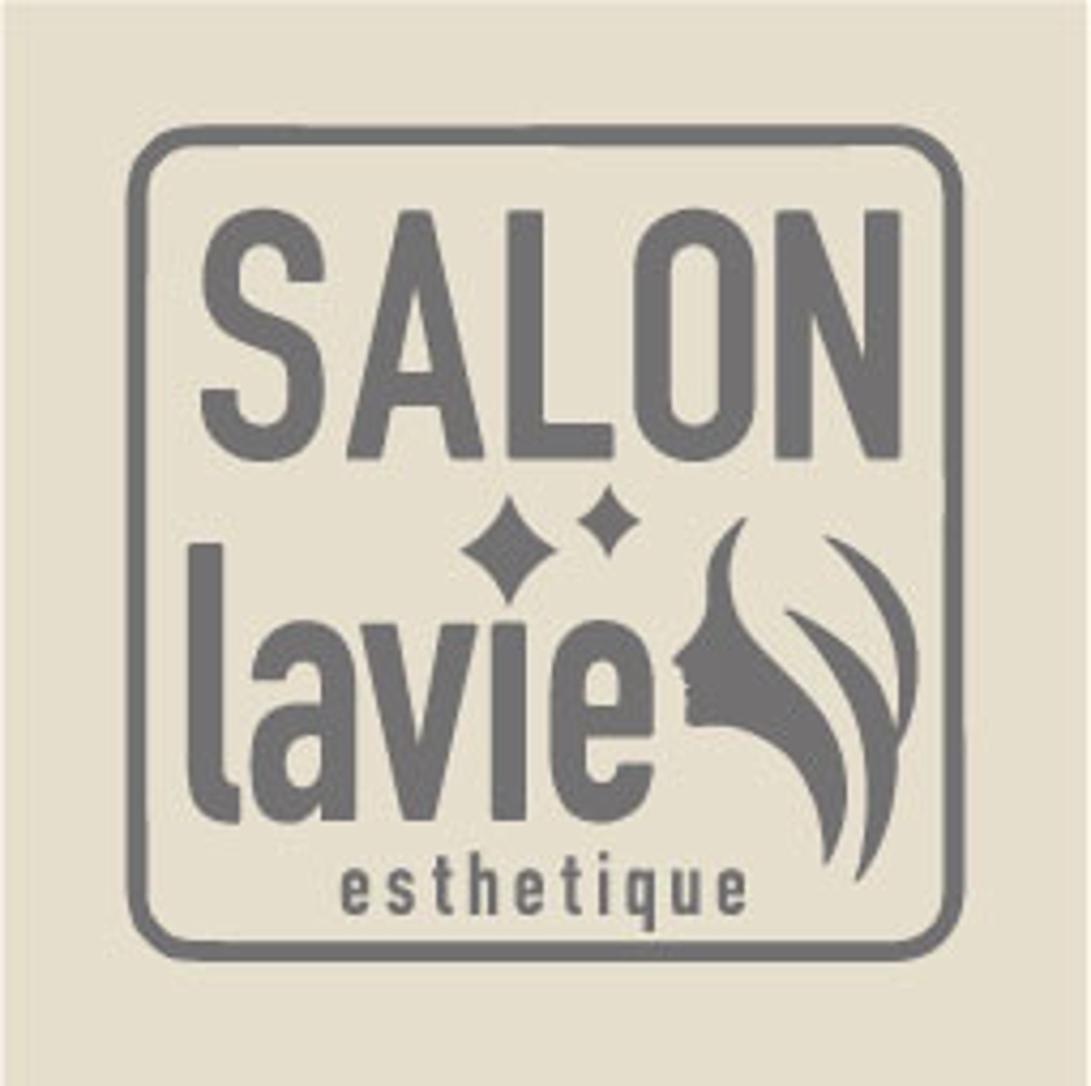 『salon lavie』『SALON　lavie』その下にesthetiqueを。  