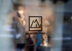 manmaru3さんの個人事業主の屋号「MUMUMU Design」のロゴデザインへの提案