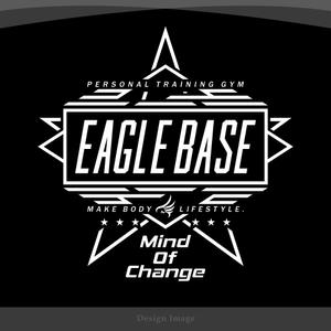 松葉 孝仁 (TakaJump)さんのパーソナルジムEAGLEBASEのTシャツデザインへの提案