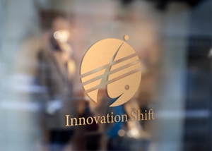 Kaito Design (kaito0802)さんの社会にイノベーションでパラダイム・シフトを起こすを「Innovation Shift Inc」のロゴへの提案