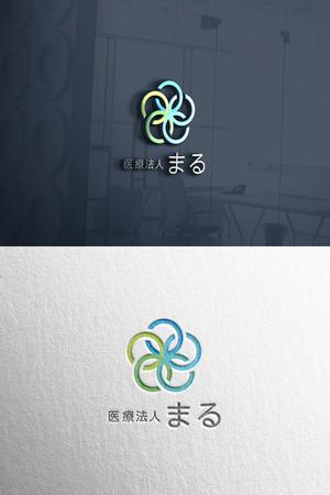 YOO GRAPH (fujiseyoo)さんの医療法人「まる」のロゴへの提案
