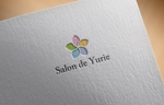 haruru (haruru2015)さんの五感の癒しがテーマの多彩なレッスンが受けられるサロンのサイト「Salon de Yurie」のロゴへの提案