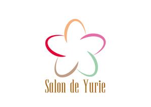 tora (tora_09)さんの五感の癒しがテーマの多彩なレッスンが受けられるサロンのサイト「Salon de Yurie」のロゴへの提案