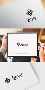 tonica (Tonica01)さんのアパレルショップサイト「Jioux」のロゴへの提案