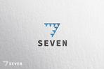 y2design (yamana_design)さんのエンジェル投資家コミュニティ「SEVEN」のロゴへの提案