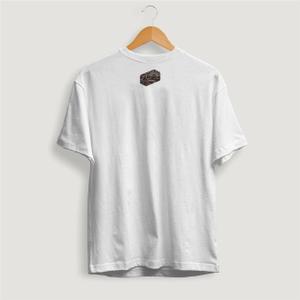 YD_STUDIO (iam_uma)さんの食パン専門店「CHIGASAKI　BAKERY」の映えるTシャツを作りたい！への提案