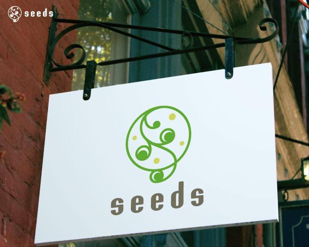 ディスプレイ資材販売会社「seeds」のロゴ制作