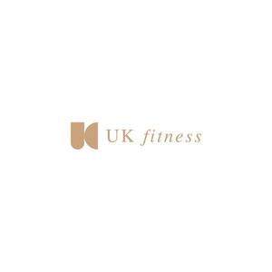 nabe (nabe)さんのパーソナルジム『UK fitness』のロゴへの提案