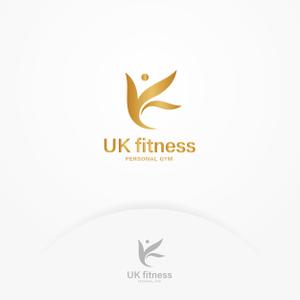 waka (wakapon1987)さんのパーソナルジム『UK fitness』のロゴへの提案