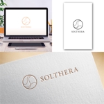 Hi-Design (hirokips)さんの【自然との調和】癒しと高級感のあるサロン「SOLTHERA」のロゴへの提案
