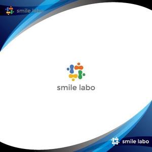 Zeross Design (zeross_design)さんのリフォームショップ　「smile labo」の　ロゴへの提案