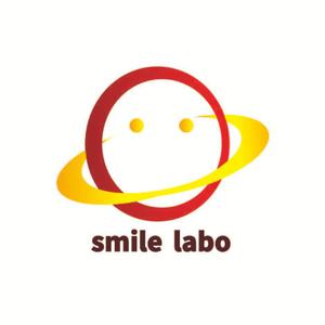株式会社こもれび (komorebi-lc)さんのリフォームショップ　「smile labo」の　ロゴへの提案