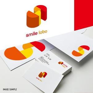 mono-7 (mono-7)さんのリフォームショップ　「smile labo」の　ロゴへの提案