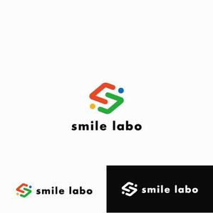 DeeDeeGraphics (DeeDeeGraphics)さんのリフォームショップ　「smile labo」の　ロゴへの提案