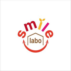 安原　秀美 (I-I_yasuhara)さんのリフォームショップ　「smile labo」の　ロゴへの提案