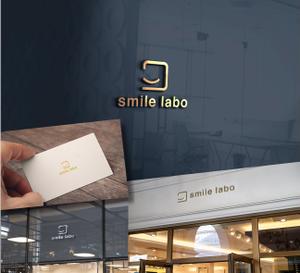 RYUNOHIGE (yamamoto19761029)さんのリフォームショップ　「smile labo」の　ロゴへの提案